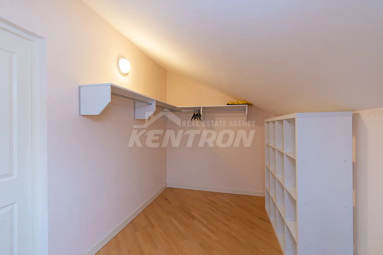 House for sale Vahakni District, Vahagnie Yerevan, 159111