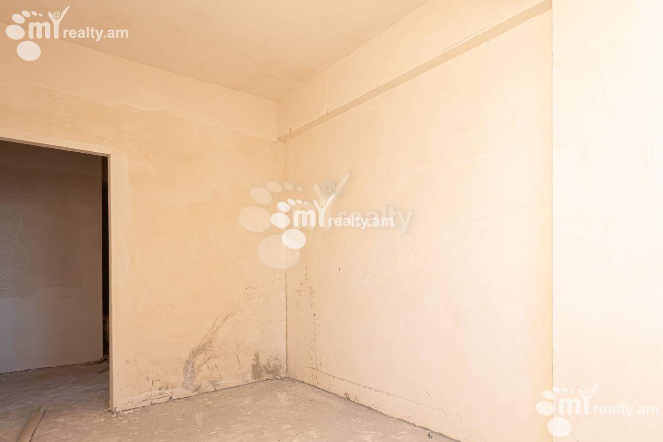 Купить 4 комнатную квартиру Адонц ул, Арабкир Ереван, 157153