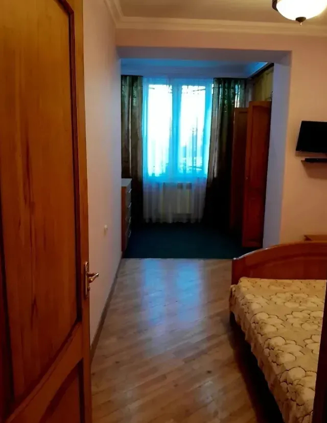 2 bedroom apartment for rent Mashtots Ave, Center Yerevan, 161899