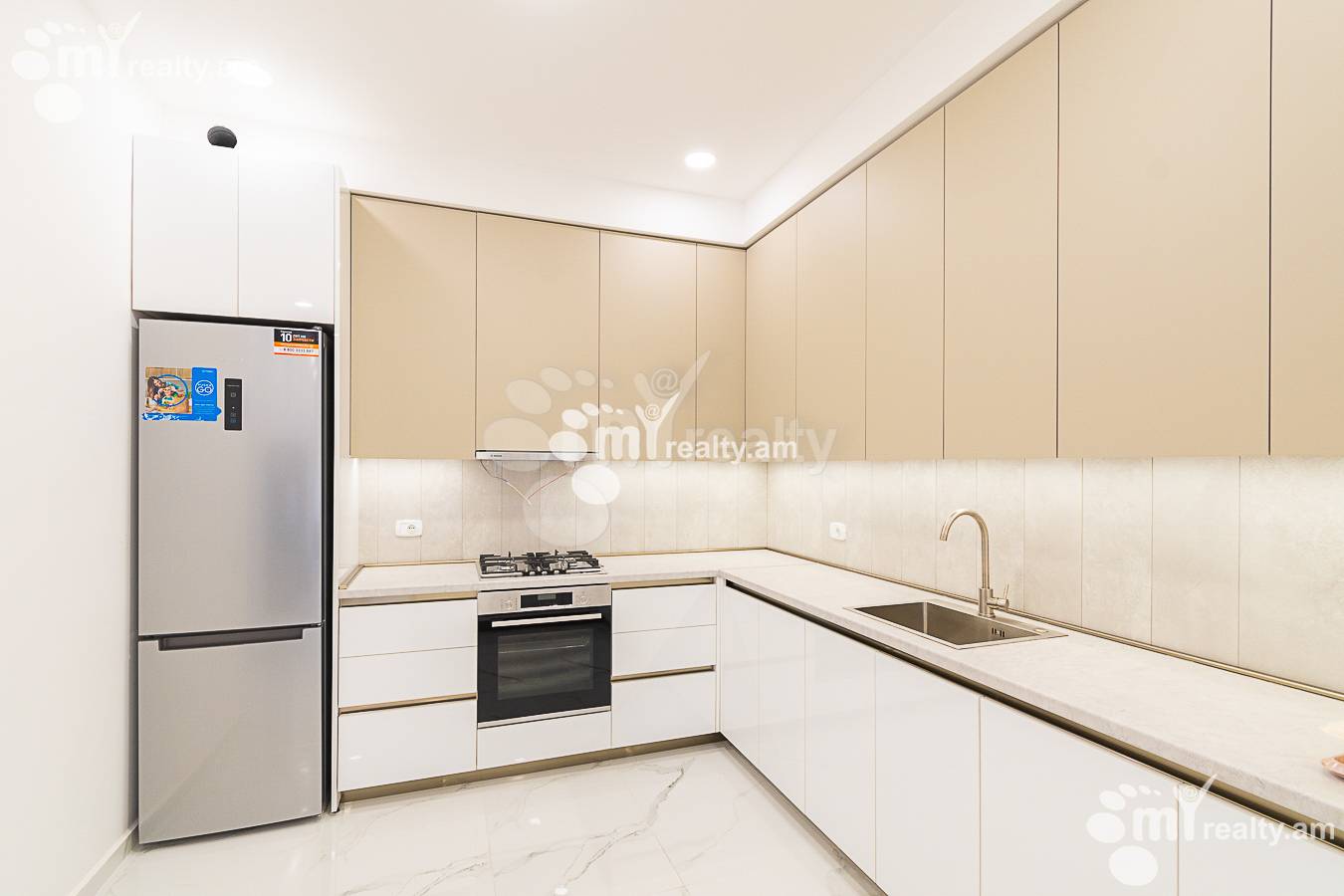 Купить 2 комнатную квартиру Арам ул, Центр Ереван, 151520