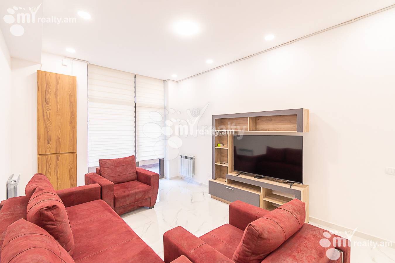 Купить 2 комнатную квартиру Арам ул, Центр Ереван, 151520