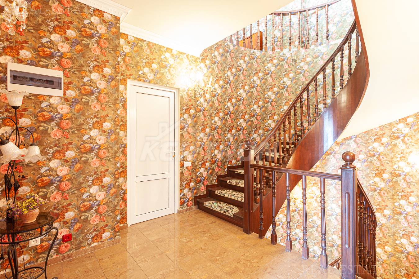 Купить дом Варшавян ул, Канакер-Зейтун Ереван, 137475