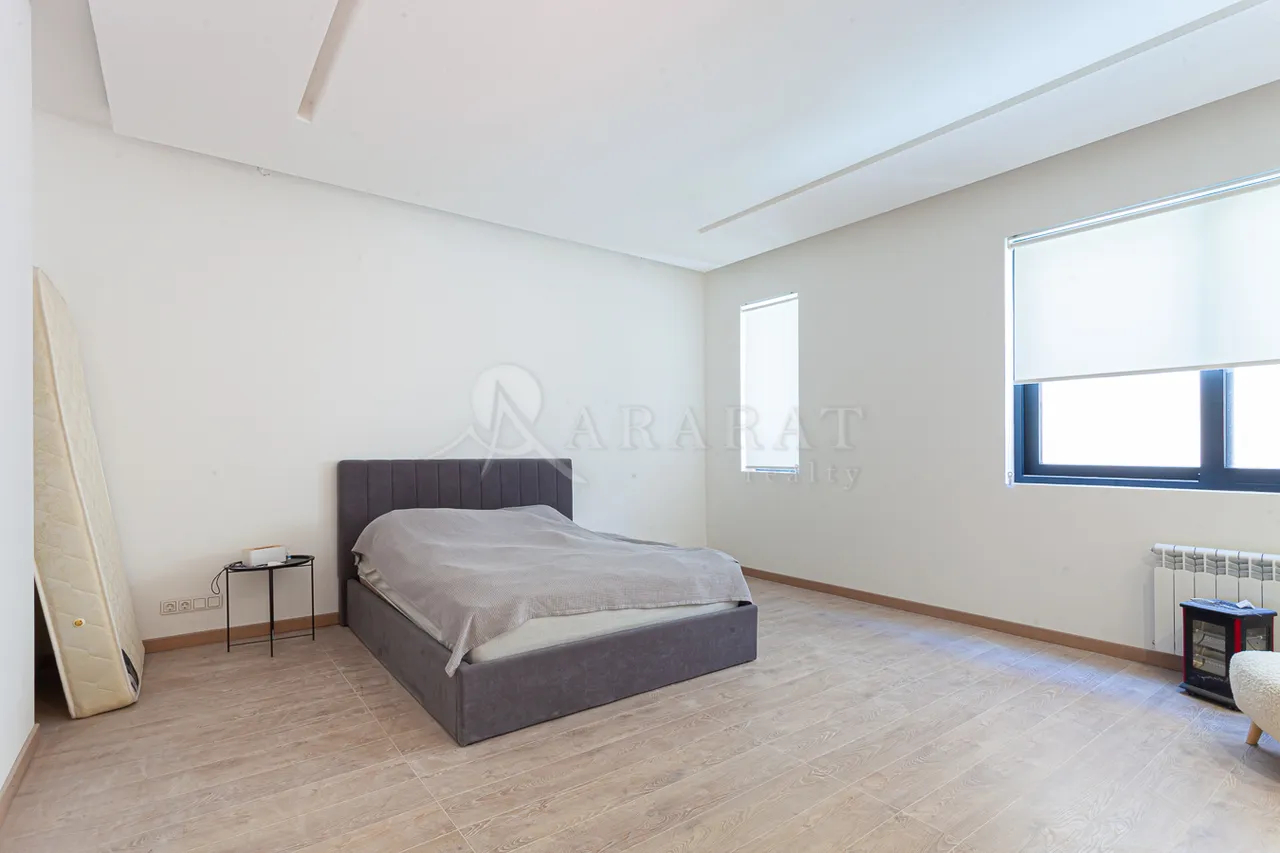 House for rent Antarayin St, Center Yerevan, 158350