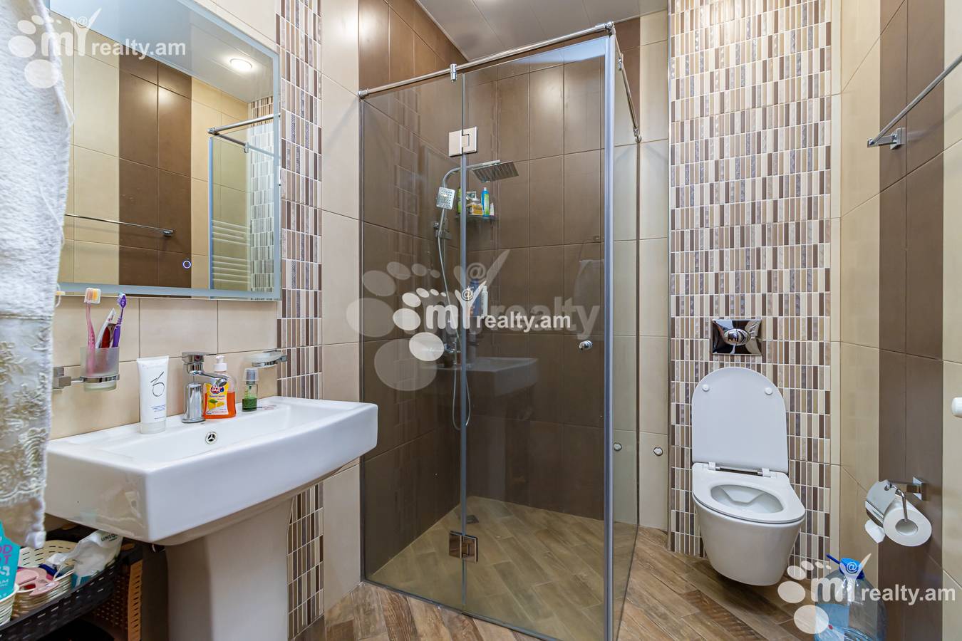 4 bedroom apartment for sale Sevak St, Kanaqer-Zeytun Yerevan, 138726