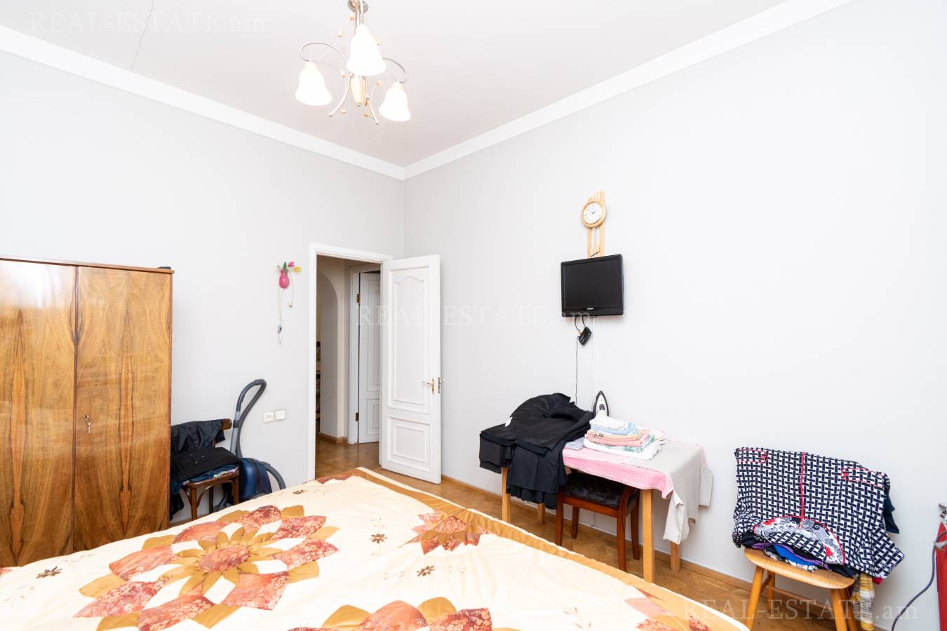 House for sale خیابان اِرزنکیان, عربگیر ایروان, 131697