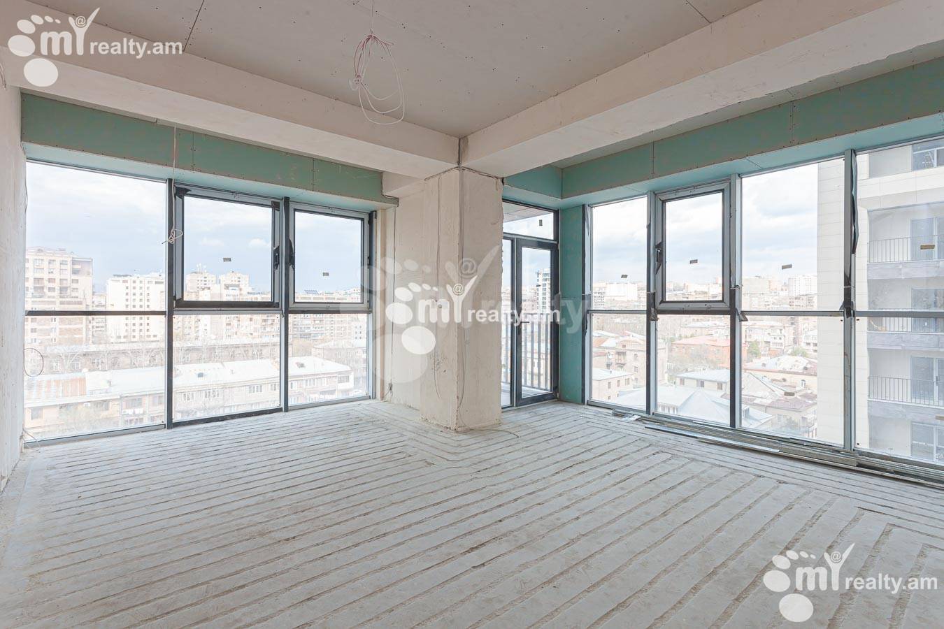 3 bedroom apartment for sale خیابان کومیتاس, عربگیر ایروان, 155127
