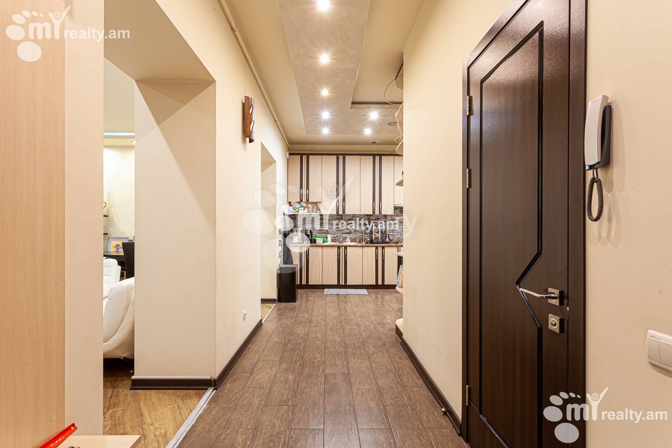 3 bedroom apartment for sale Mashtots Ave, Center Yerevan, 155988