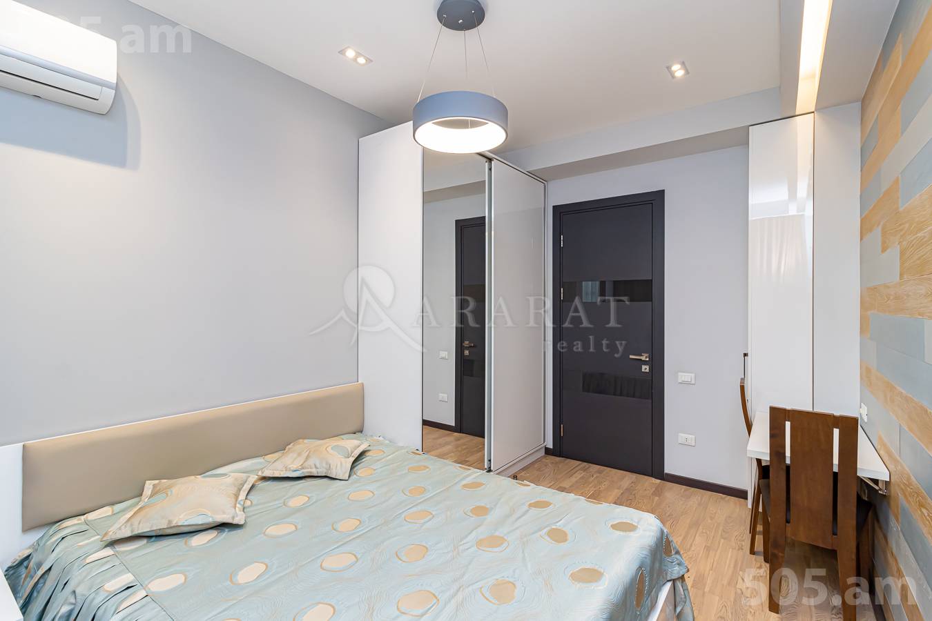 3 bedroom apartment for sale خیابان هانراپتوتیان, مرکز شهر ایروان, 149466