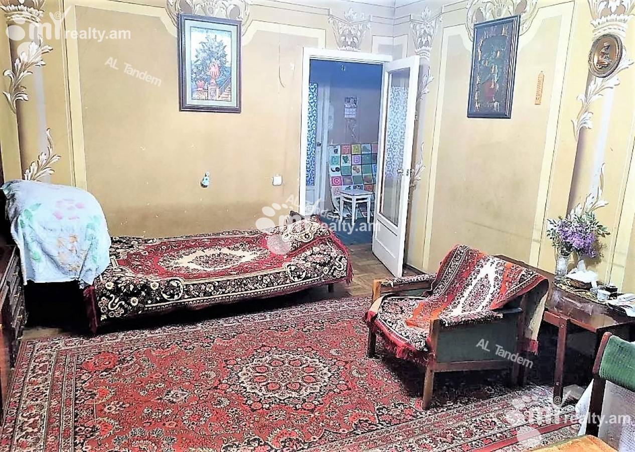 3 bedroom apartment for sale Vardanants St, Center Yerevan, 132417