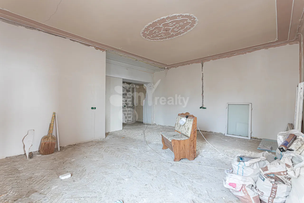 5 bedroom apartment for sale Komitas Ave, Arabkir Yerevan, 158189