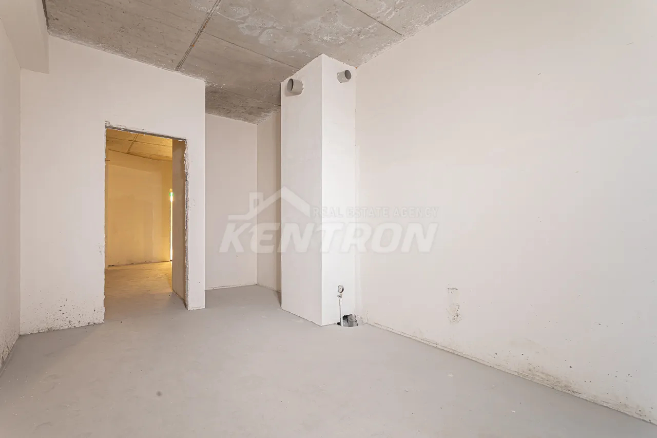 4 bedroom apartment for sale Antarayin St, Center Yerevan, 157612