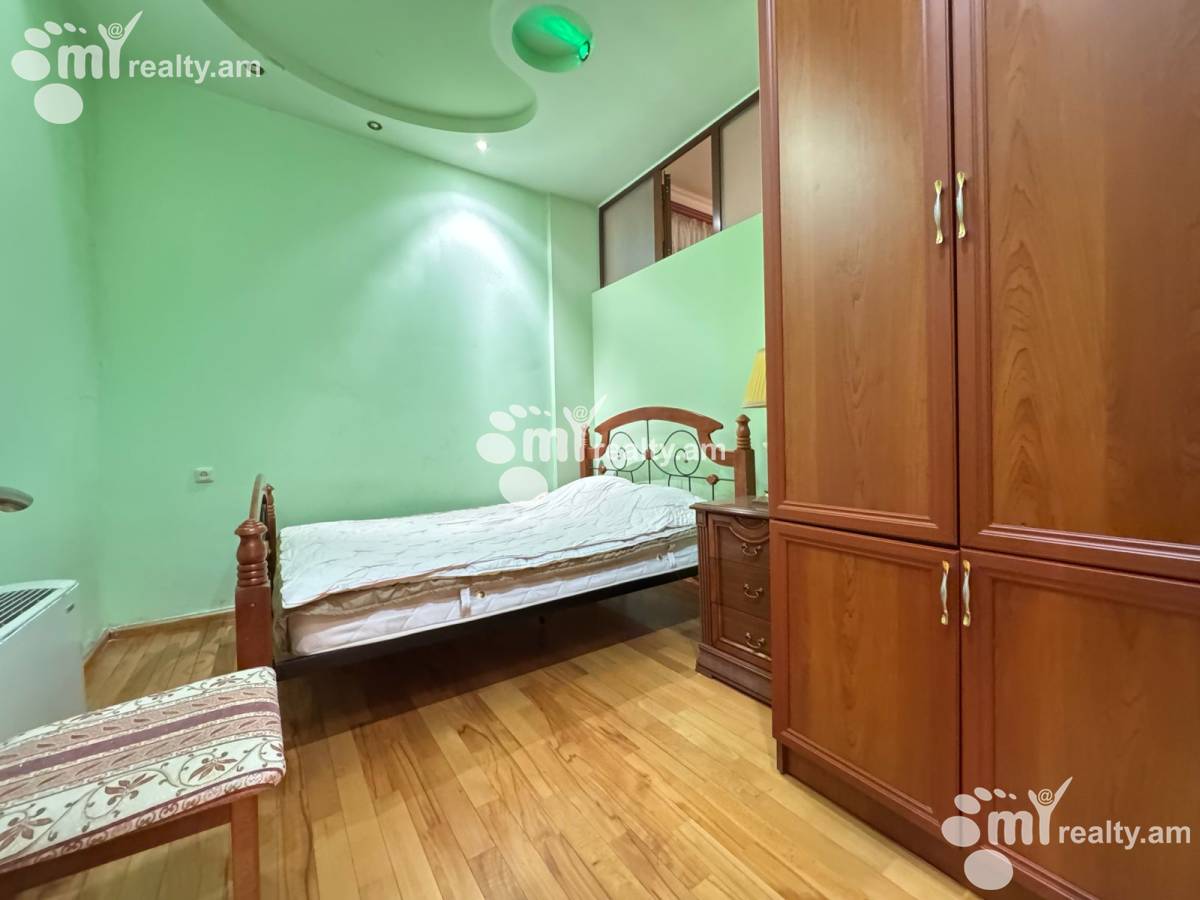4 bedroom apartment for sale Yekmalyan St, Center Yerevan, 160657