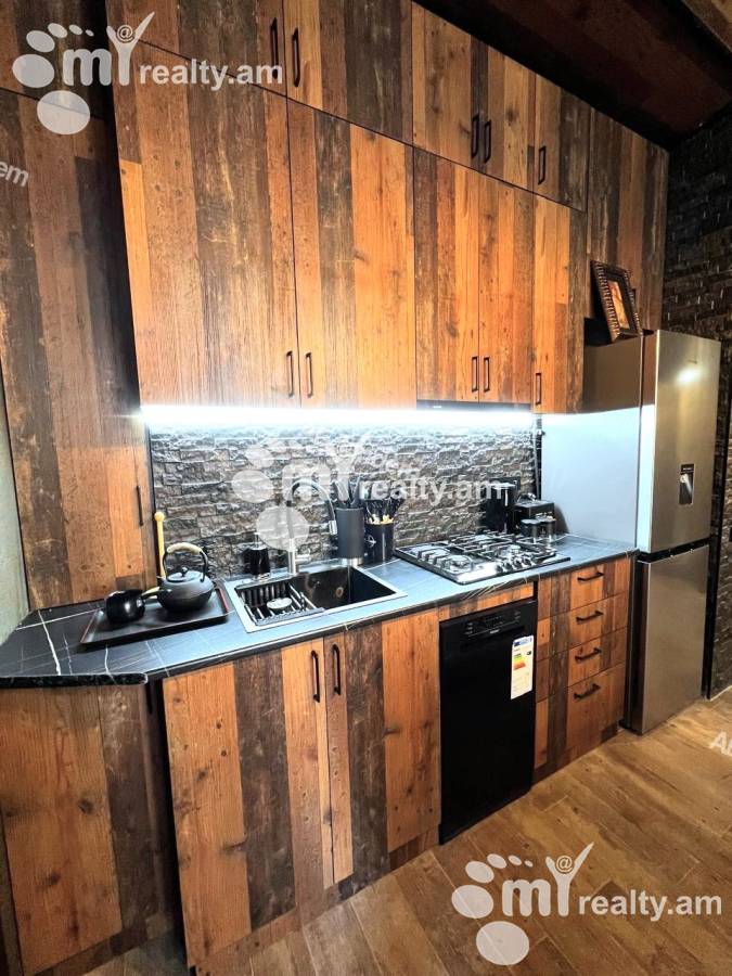 3 bedroom apartment for rent خیابان آنتارایین, مرکز شهر ایروان, 150874