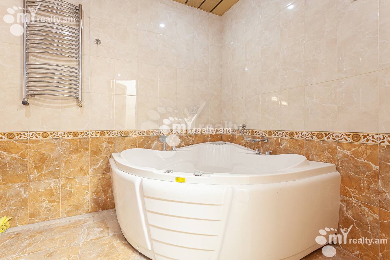 Купить 3 комнатную квартиру Комитас пр, Арабкир Ереван, 148569