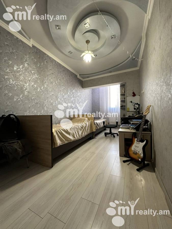 3 bedroom apartment for sale A. Khachatrian St, Arabkir Yerevan, 154081