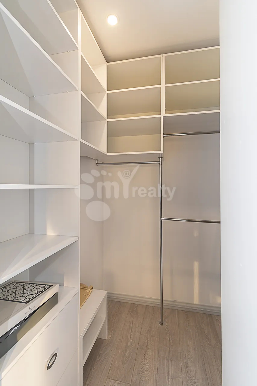 5 bedroom apartment for sale Tsitsernakaberd Highway, Center Yerevan, 161498