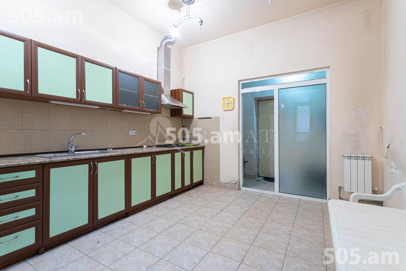 Commercial for rent خیابان اِ. کوچار, مرکز شهر ایروان, 156375