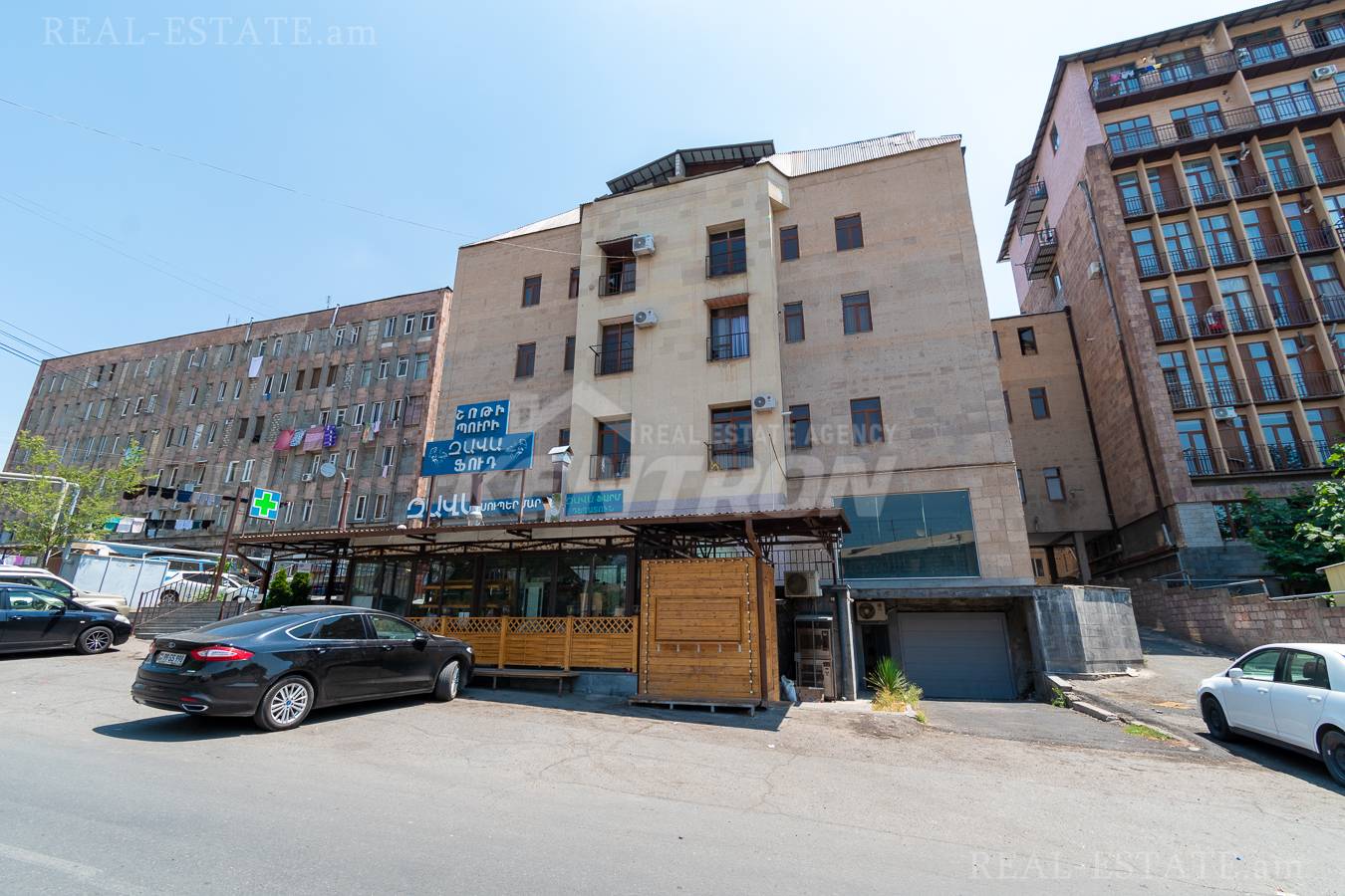 3 սենյականոց բնակարան  Մոլդովական փող, Նոր Նորք Երևան, 137933