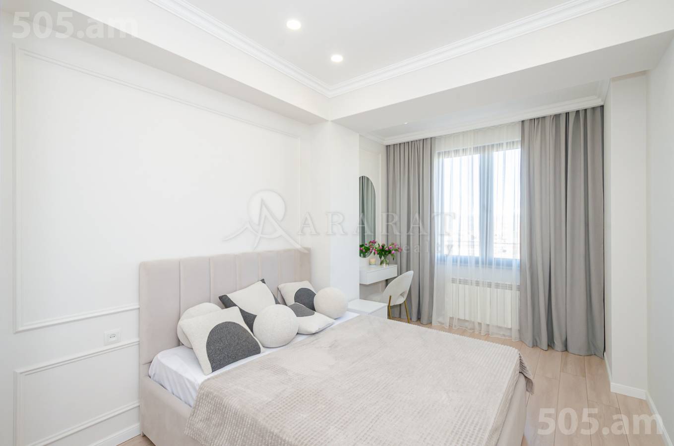 3 bedroom apartment for sale خیابان آرخوتیان, عربگیر ایروان, 149085