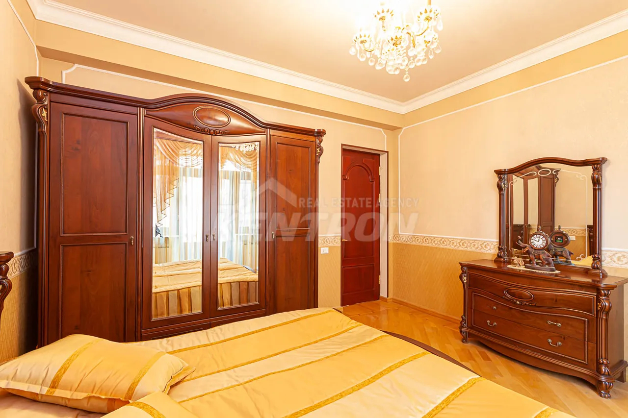 House for sale Pirumyans  St, Davtashen Yerevan, 157261