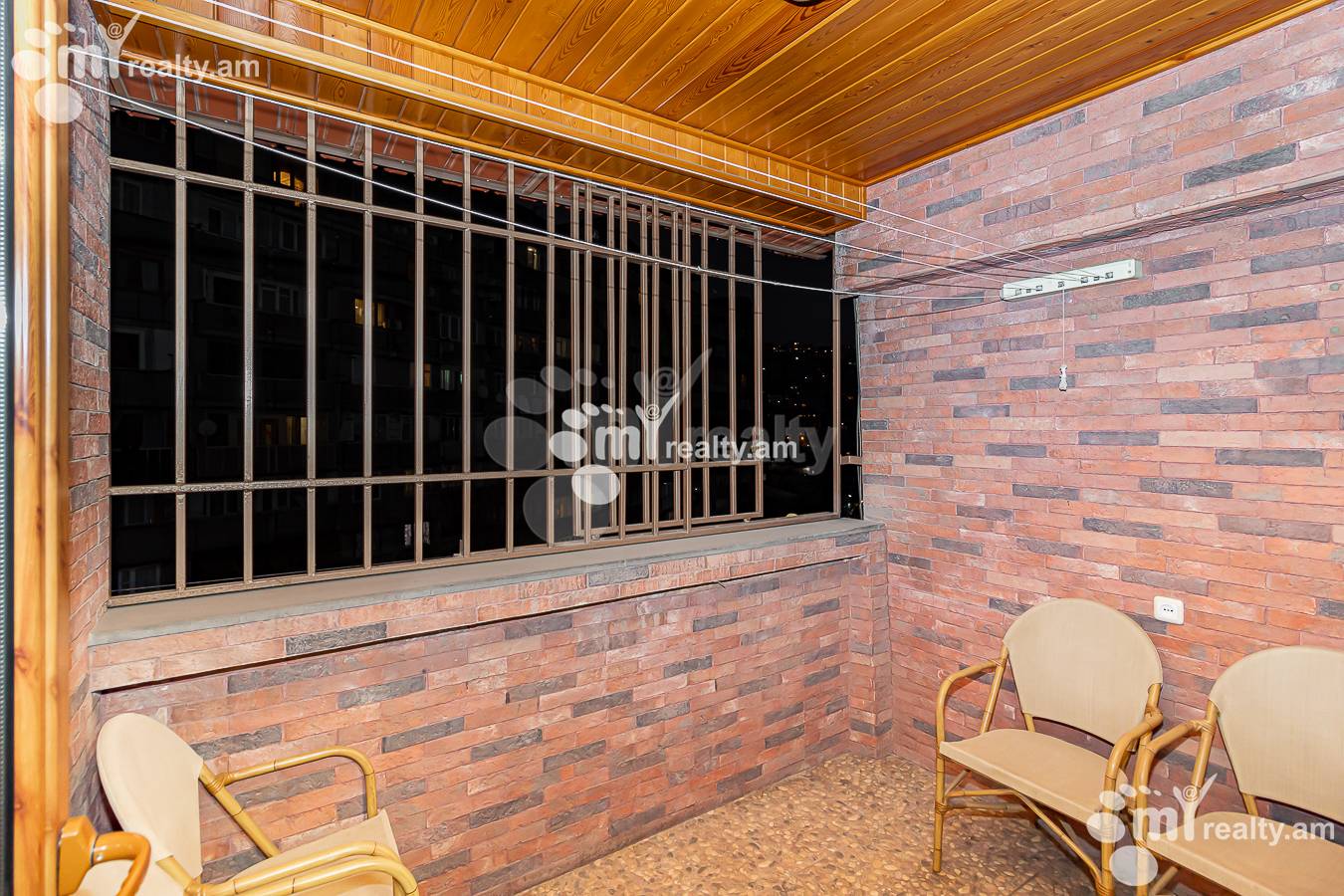 Снять 4 комнатную квартиру Московян ул, Центр Ереван, 155311