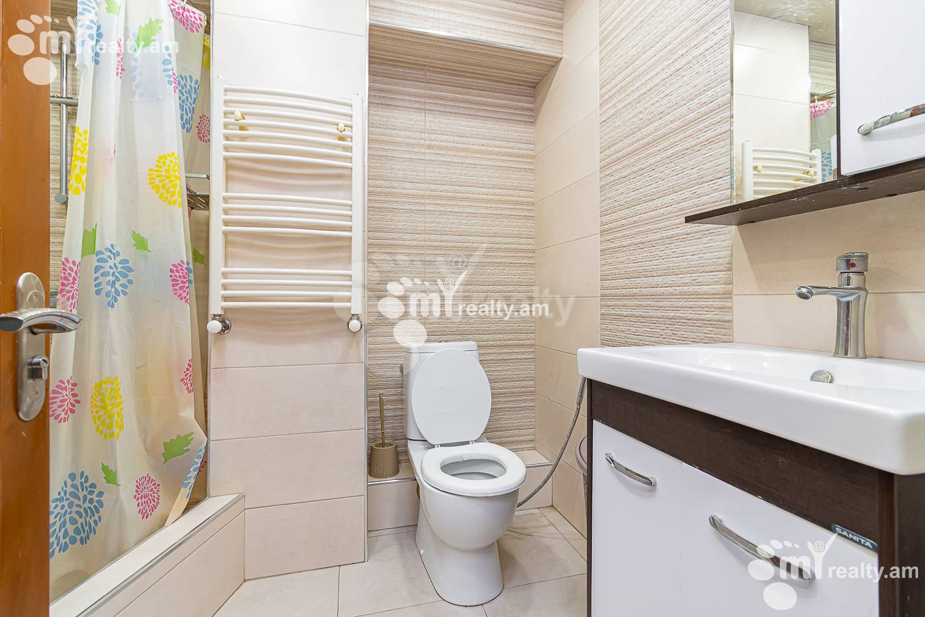 Снять 4 комнатную квартиру Московян ул, Центр Ереван, 155311