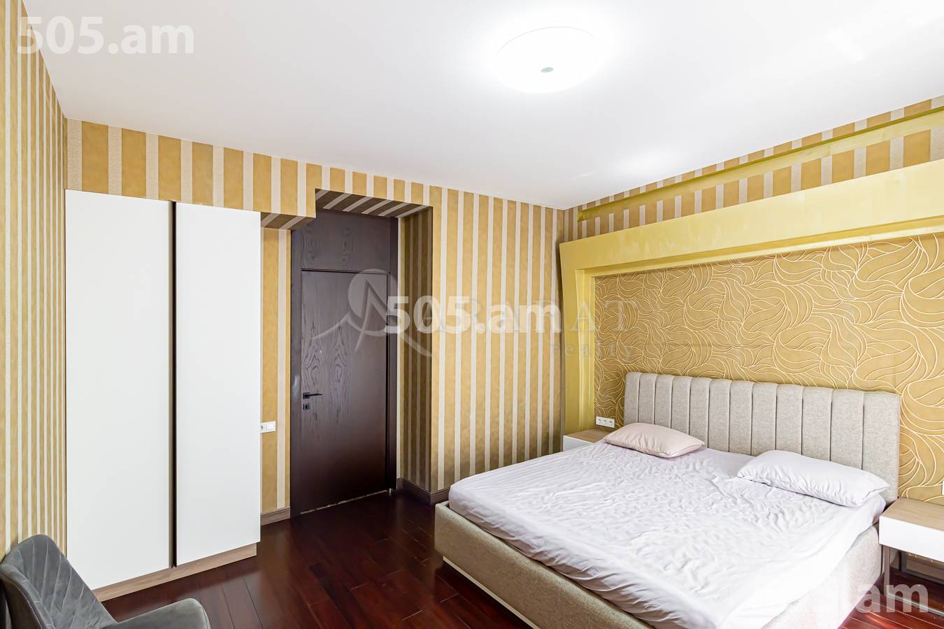 3 bedroom apartment for sale Northern(Hyusisayin)  Ave, Center Yerevan, 152822