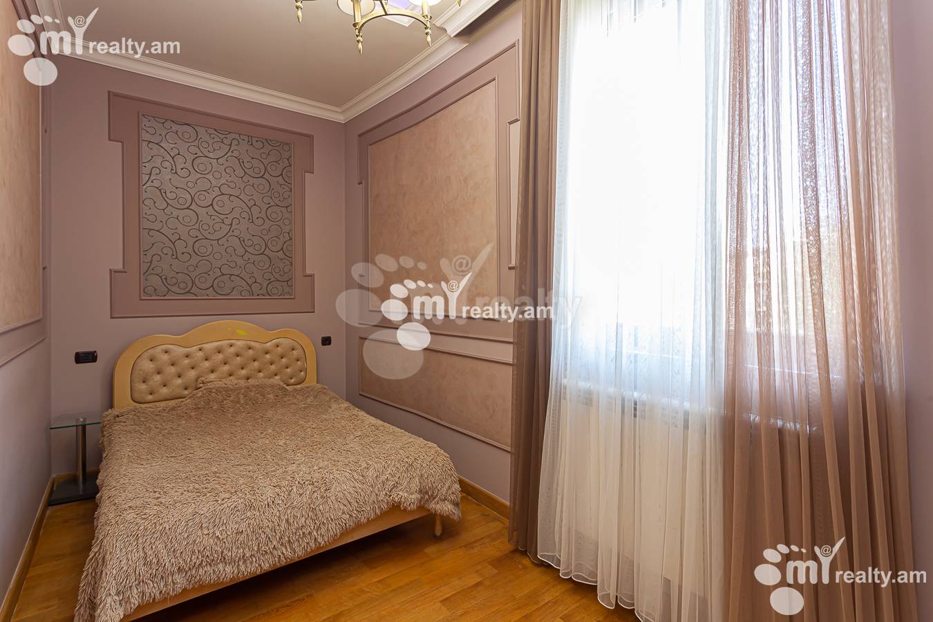 4 bedroom apartment for rent Paronyan St, Center Yerevan, 152347