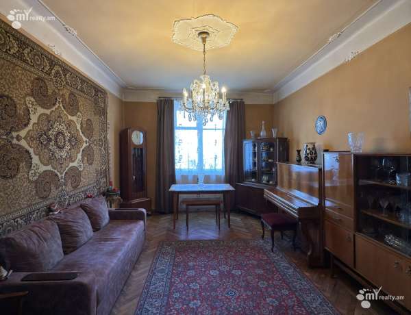 3-senyakanoc-bnakaran-vacharq-Yerevan-Arabkir