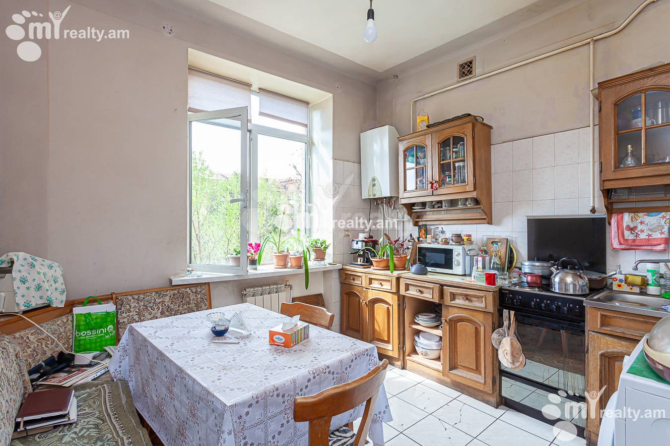 2 bedroom apartment for sale Isahakyan St, Center Yerevan, 147642