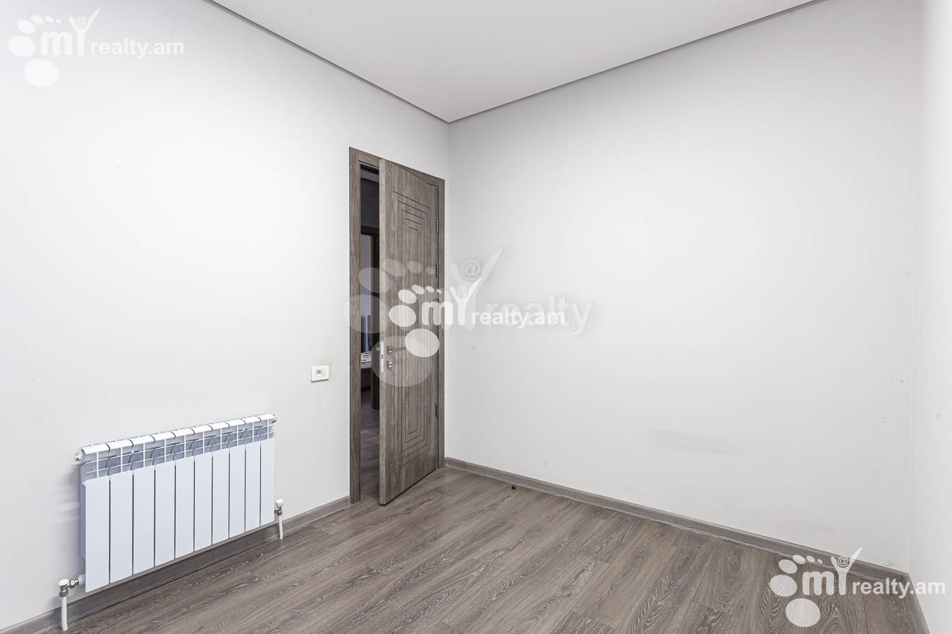 4 bedroom apartment for sale Azatutyan Ave, Arabkir Yerevan, 155129
