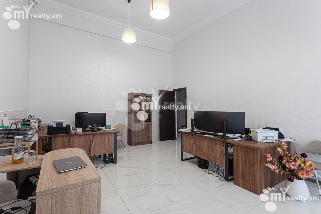 Կոմերցիոն տարածք վարձով Տերյան փող, Կենտրոն Երևան, 153541