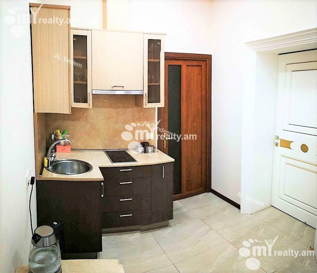 Снять коммерческoе помещение Сундукян ул, Арабкир Ереван, 126581