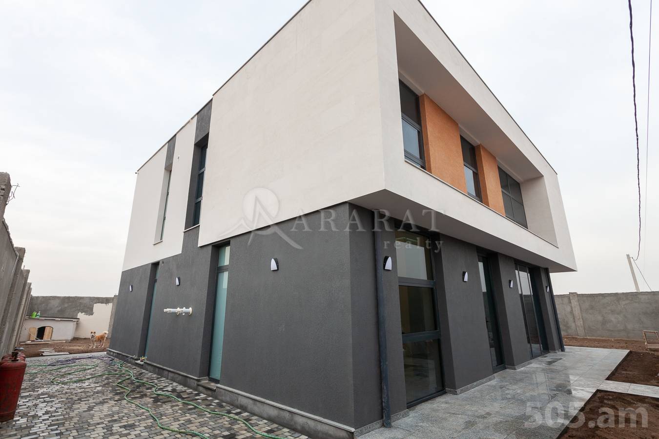 Купить дом Ахабабян ул, Давташен Ереван, 152163