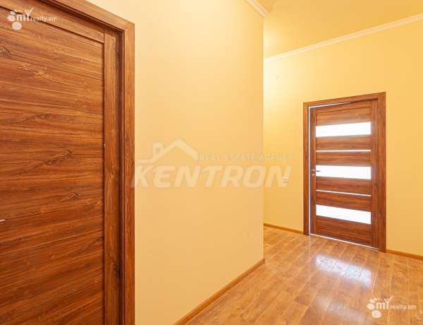 3-senyakanoc-bnakaran-vacharq-Yerevan-Center