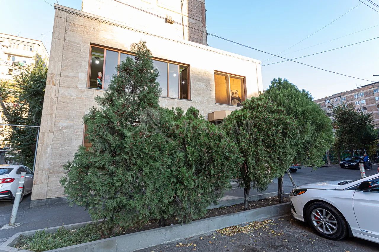 Commercial property for sale Hovnatan St, Malatsia-Sébastia Yerevan, 157402