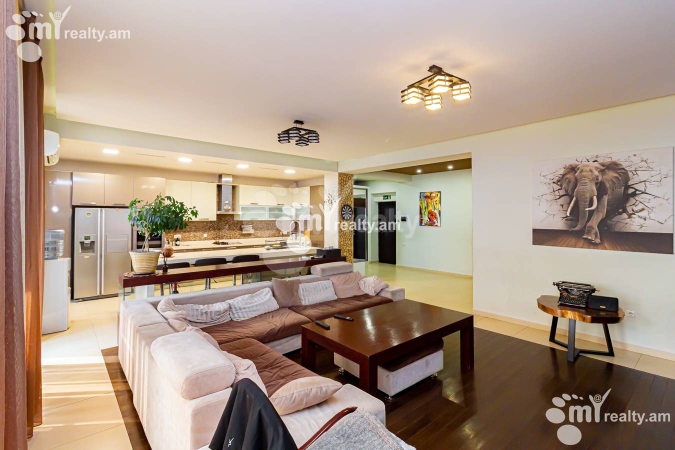 4 սենյականոց բնակարան վարձով Անտառային փող, Կենտրոն Երևան, 153235