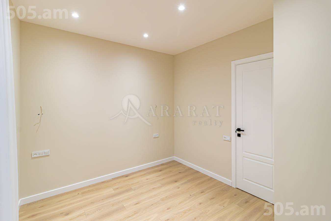 1 սենյականոց բնակարան  Հակոբյան փող, Արաբկիր Երևան, 154059