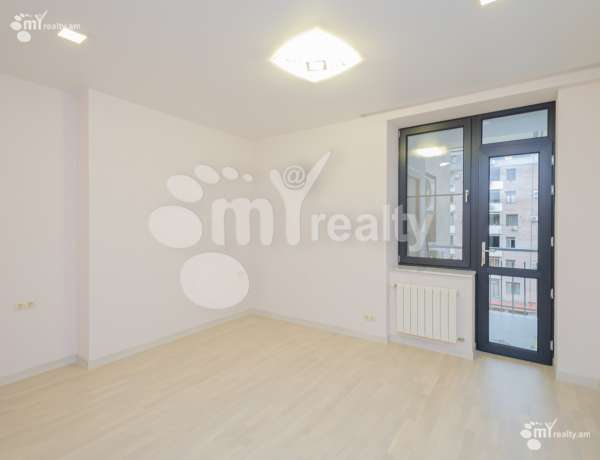 3-senyakanoc-bnakaran-vacharq-Yerevan-Center