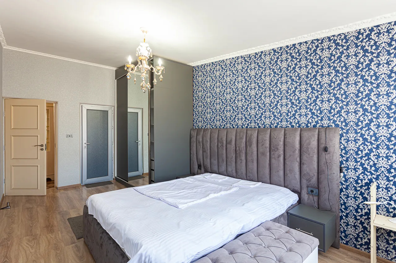 4 bedroom apartment for rent Yekmalyan St, Center Yerevan, 159757