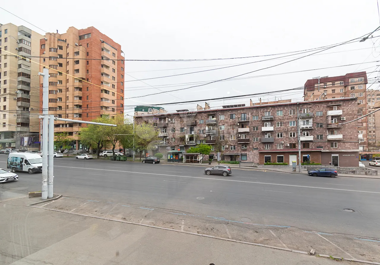Купить коммерческoе помещение Комитас пр, Арабкир Ереван, 160291