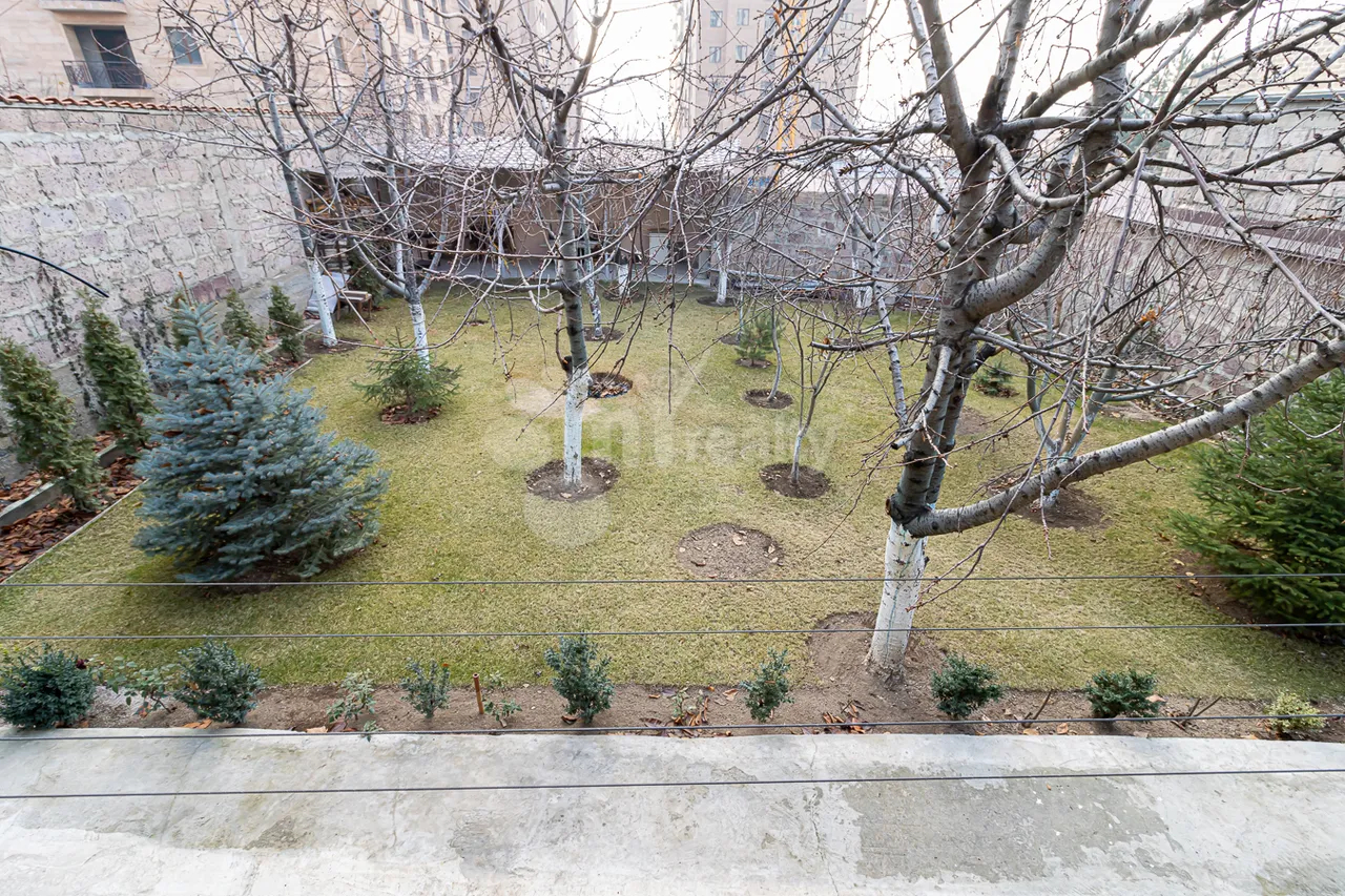 House for sale Davtashen 3 district, Davtachène Yerevan, 158789
