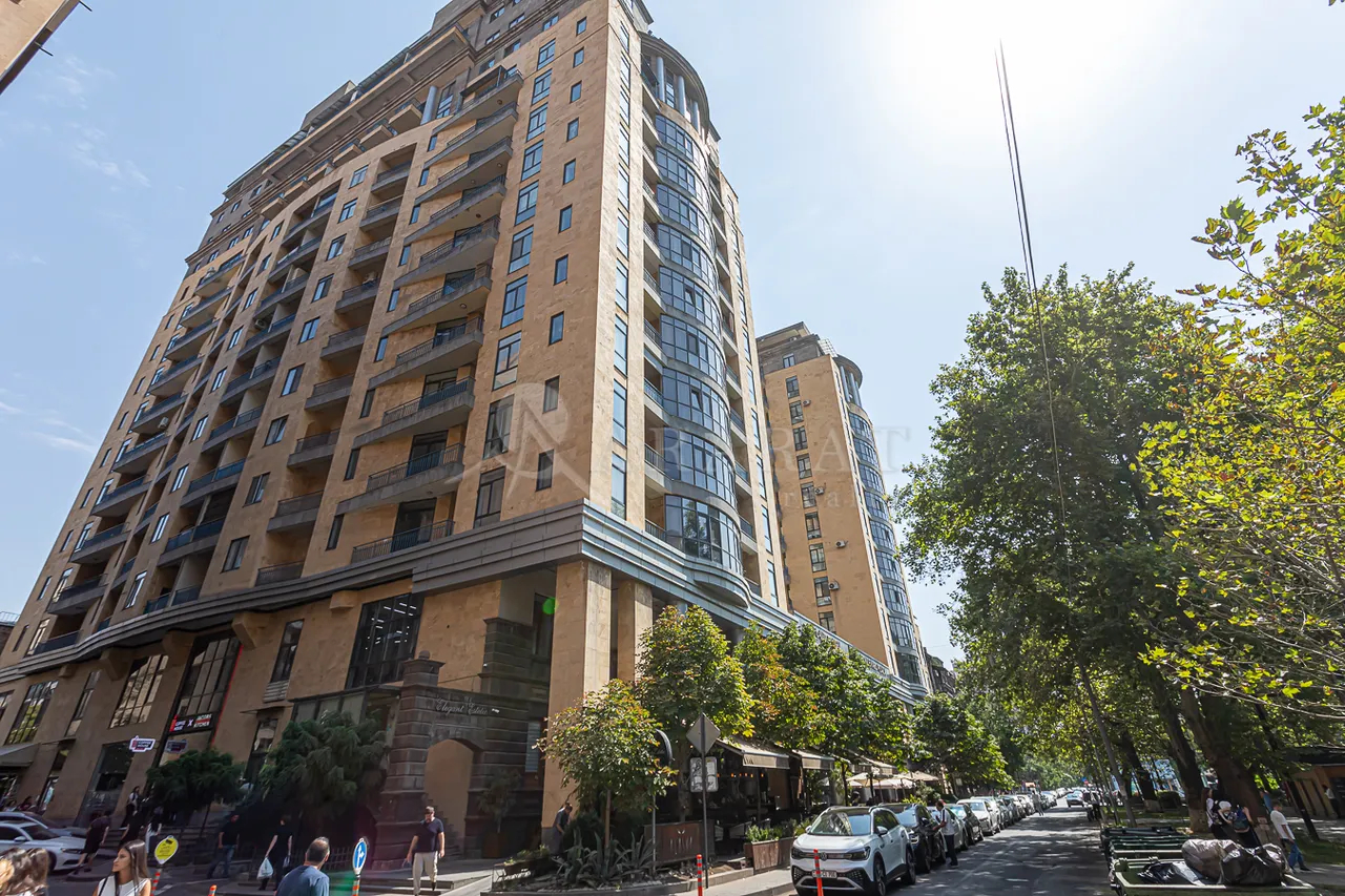 3 սենյականոց բնակարան  Արամի փող, Կենտրոն Երևան, 158033