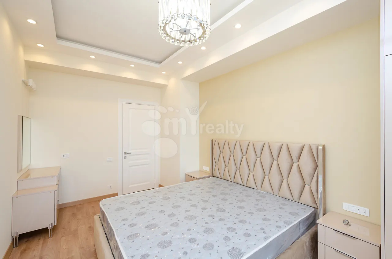 3 bedroom apartment for rent Komitas Ave, Arabkir Yerevan, 160128