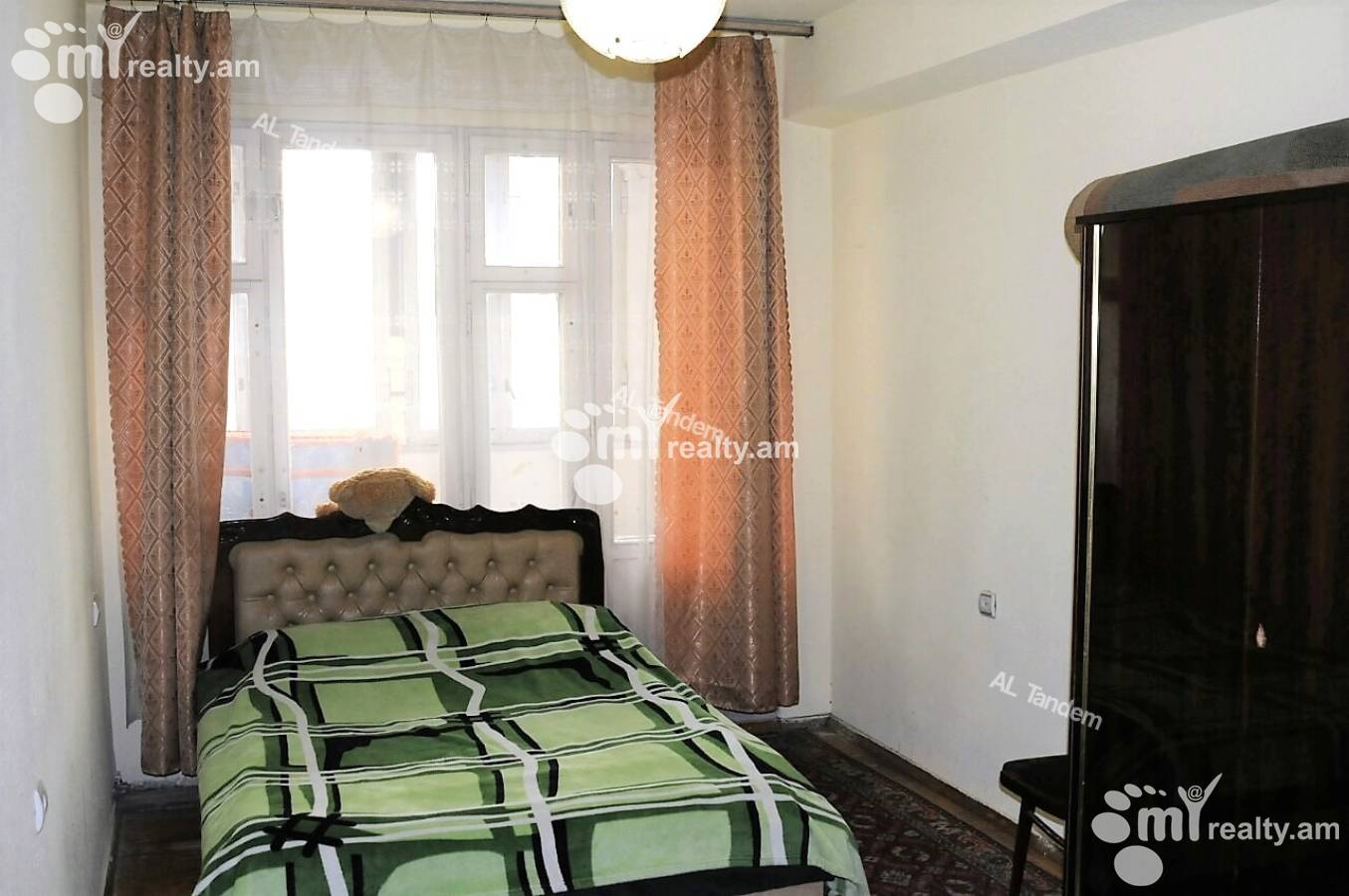 2 bedroom apartment for rent Amiryan St, Center Yerevan, 125987
