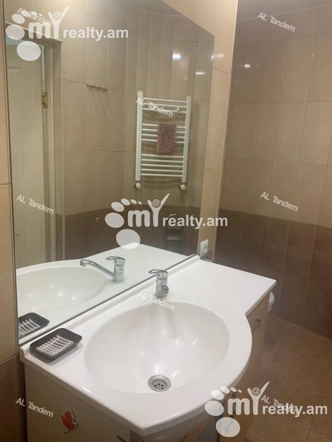 3 սենյականոց բնակարան վարձով Արամի փող, Կենտրոն Երևան, 124768