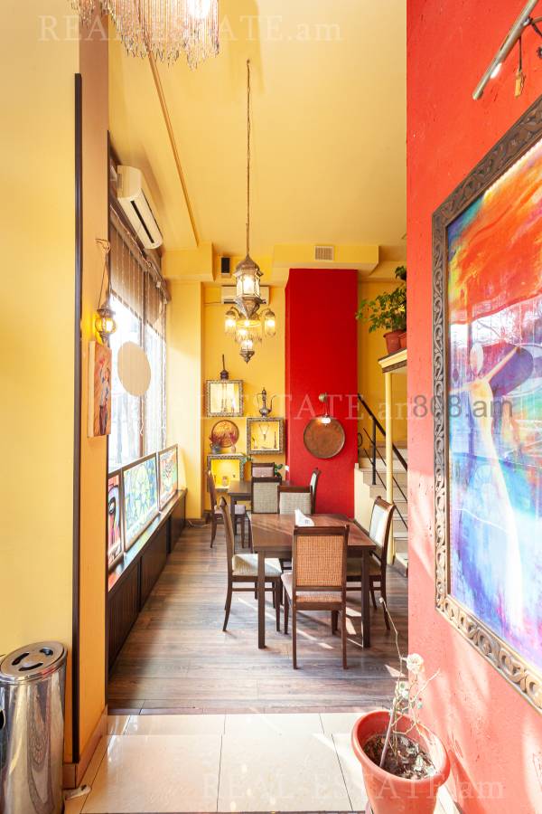 Commercial property for sale Zakyan St, Center Yerevan, 128002