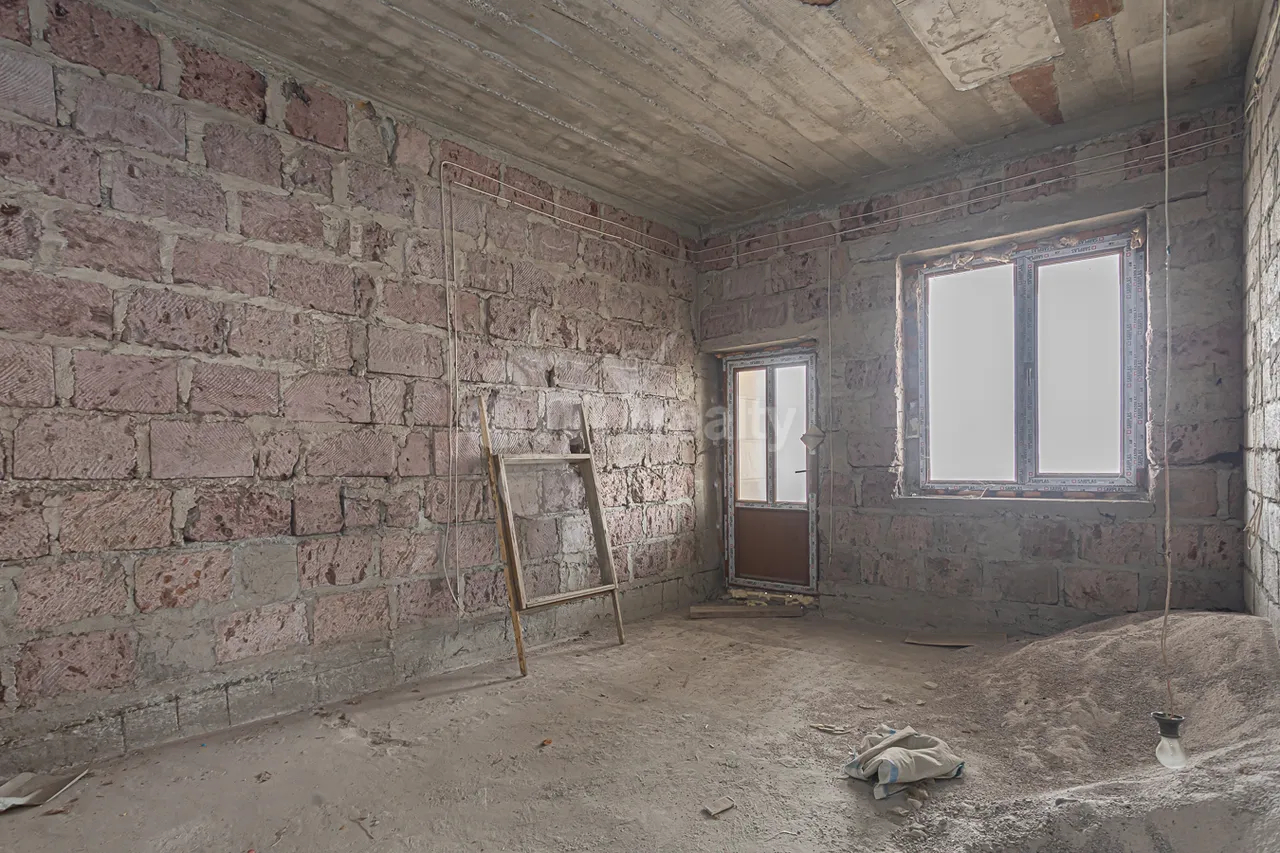 House for sale Kanaker 5 St, Quanaquère-Zeytoun Yerevan, 159297