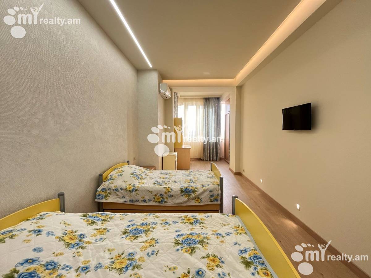 3 bedroom apartment for rent Tsitsernakaberd Highway, Center Yerevan, 156109