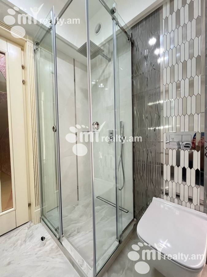 3 bedroom apartment for rent Tsitsernakaberd Highway, Center Yerevan, 156109